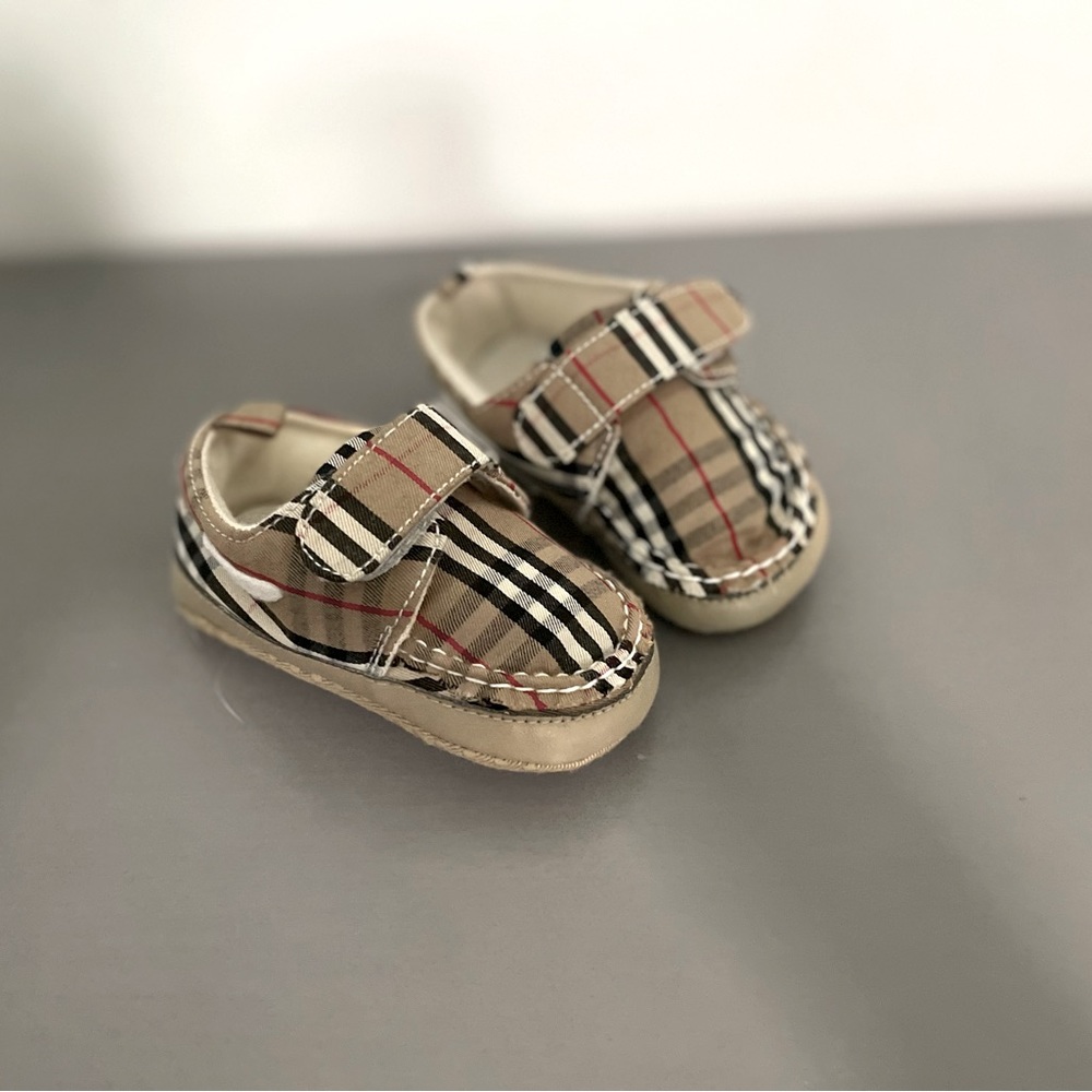 Burberry Infant Crib Shoes